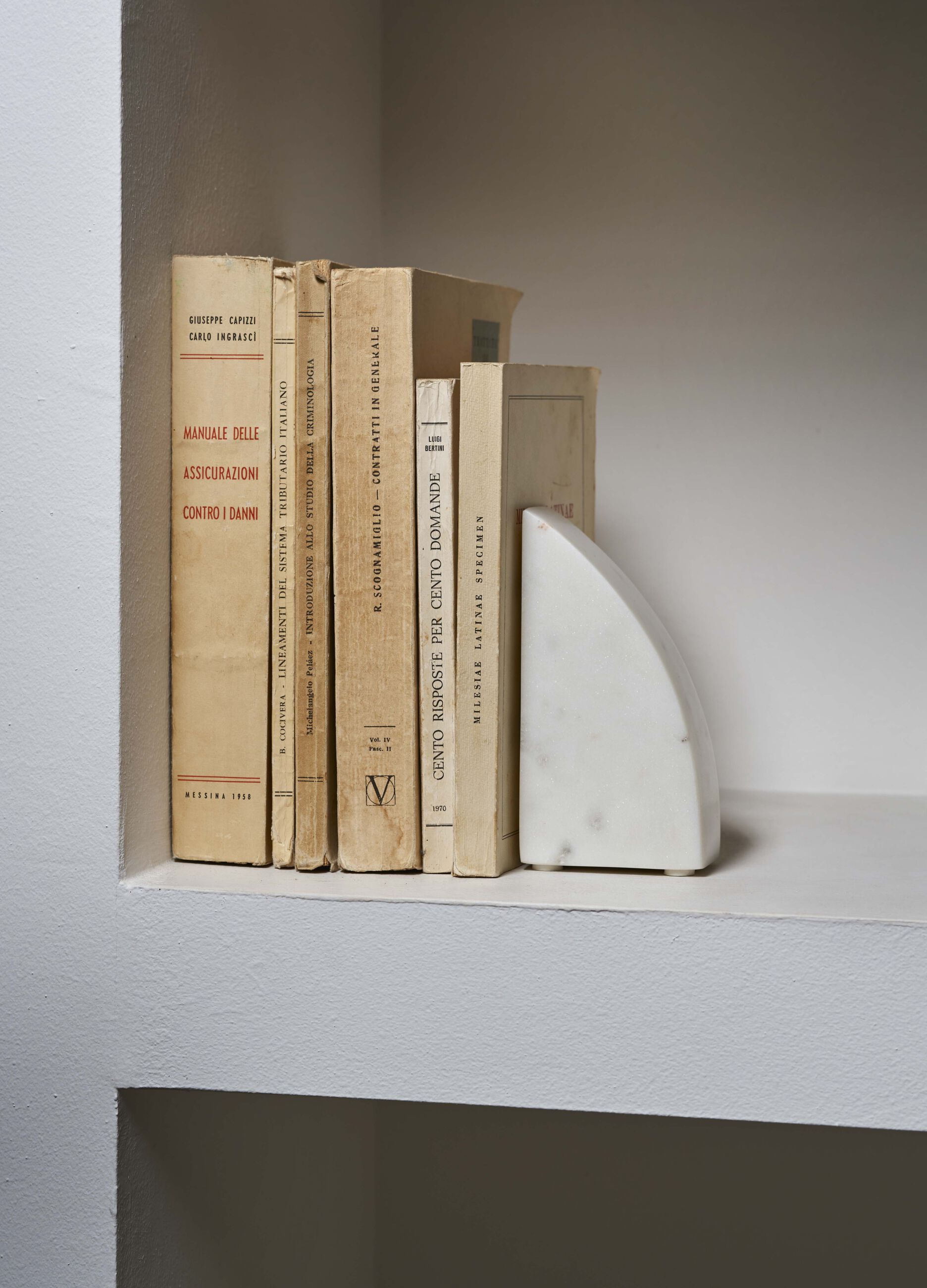Book ends in marble_0