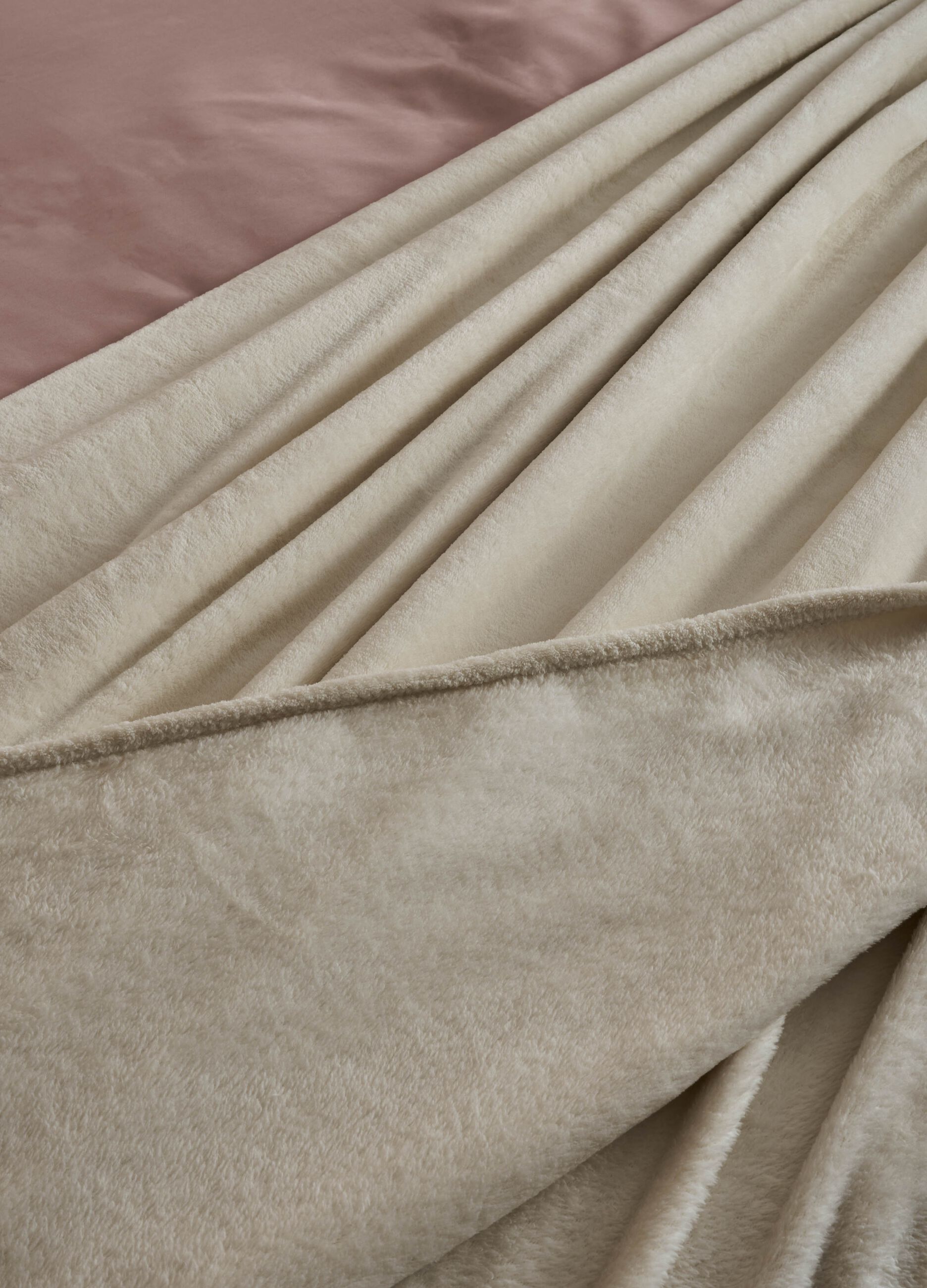 Fleece blanket for single bed