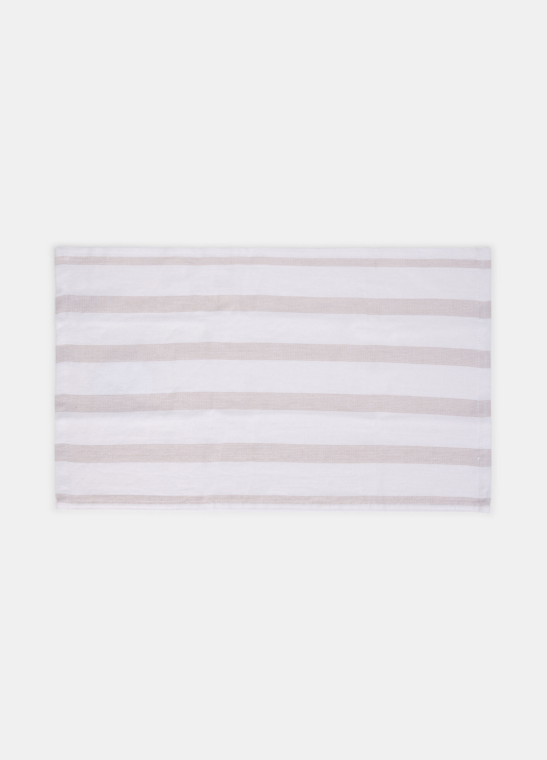 Large towel with wide stripes