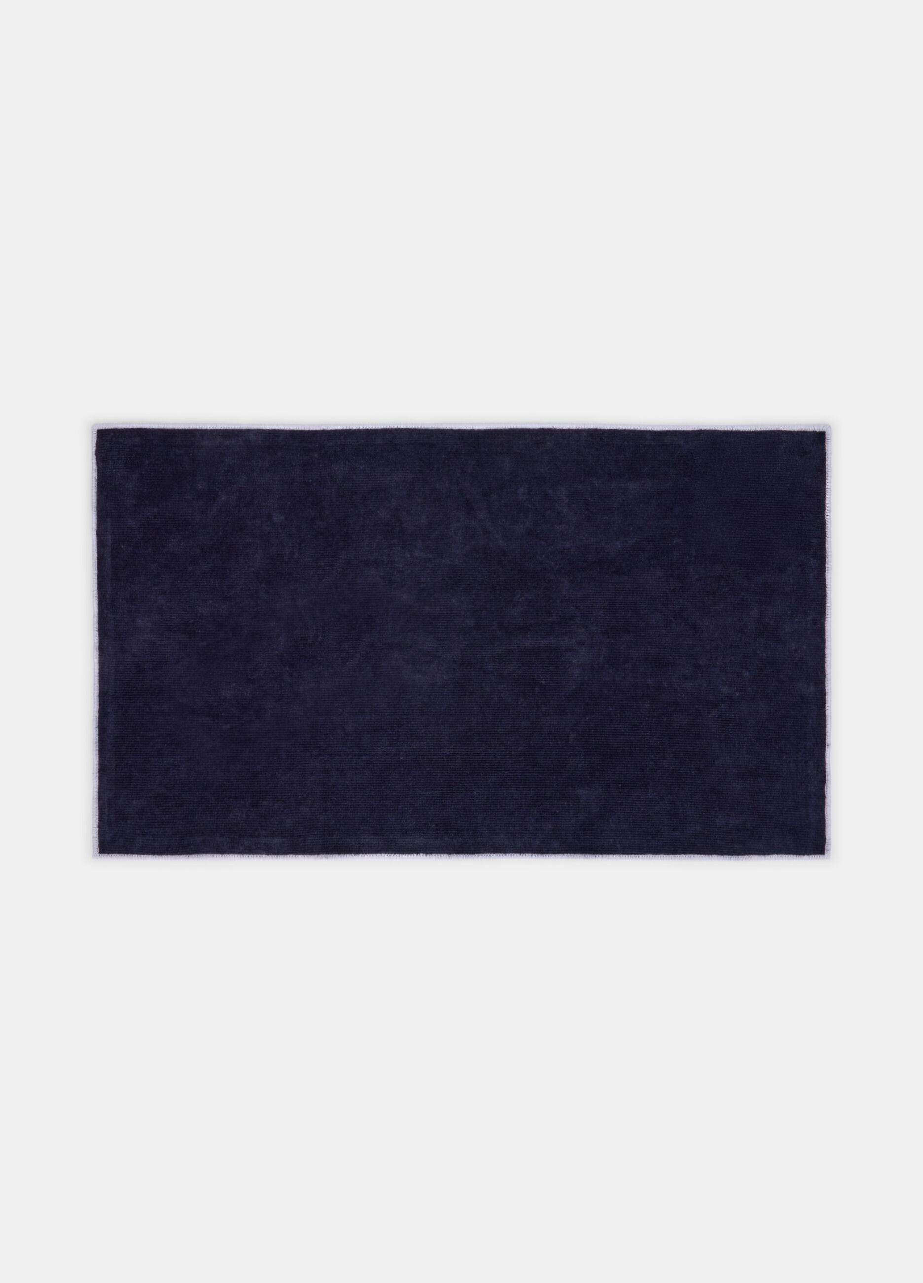 Large towel in terry with trim_1