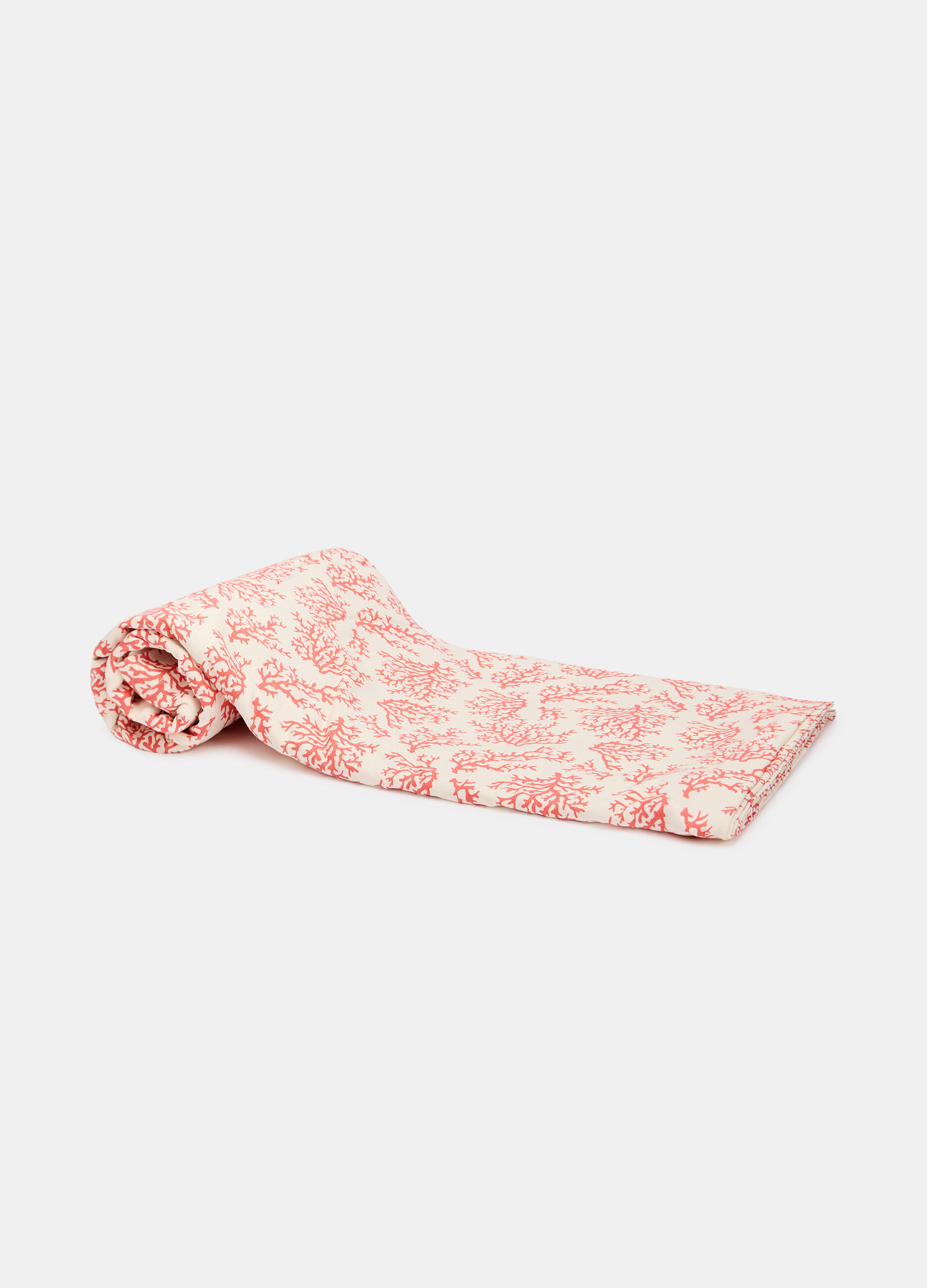 100% cotton throw with pattern