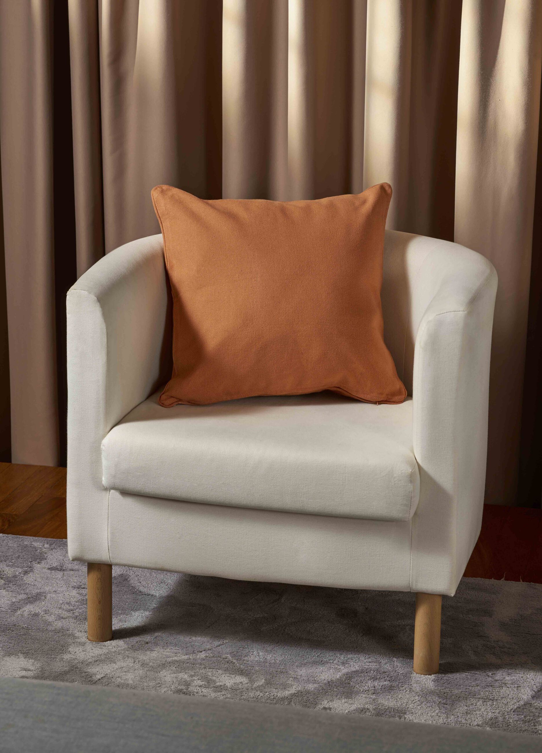 Solid colour cushion cover in 100% cotton_0