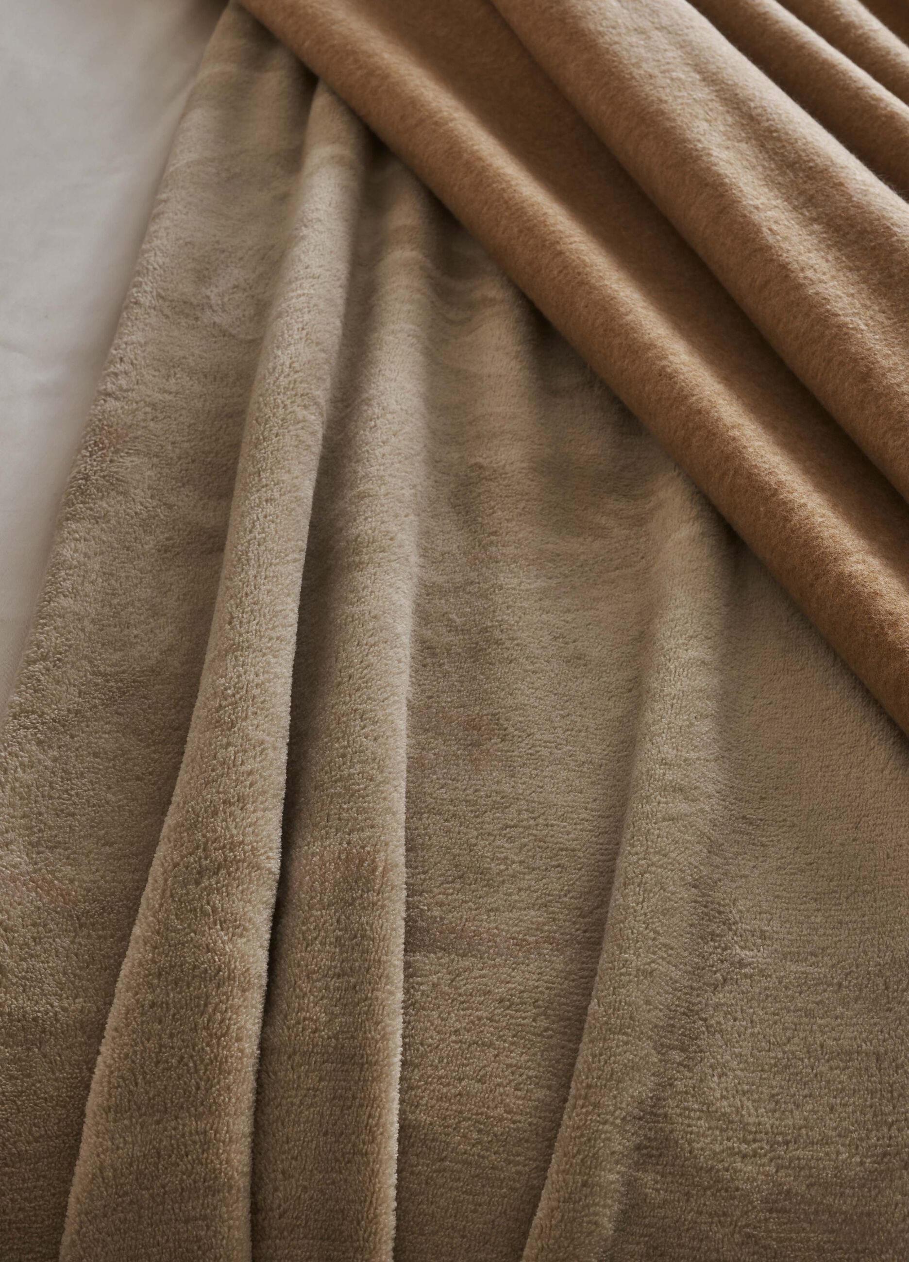 Fleece blanket for single bed