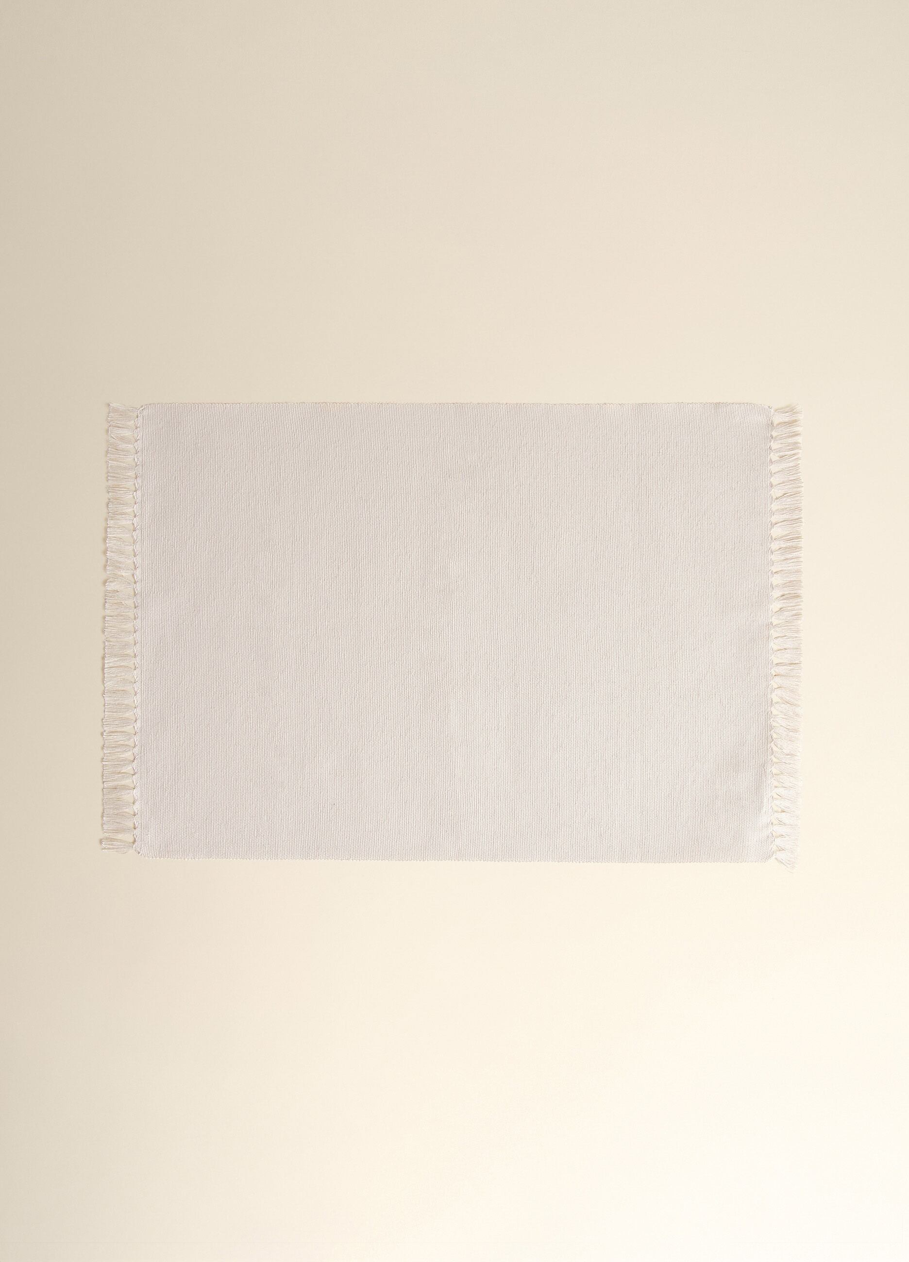 Organic ribbed table mat_1