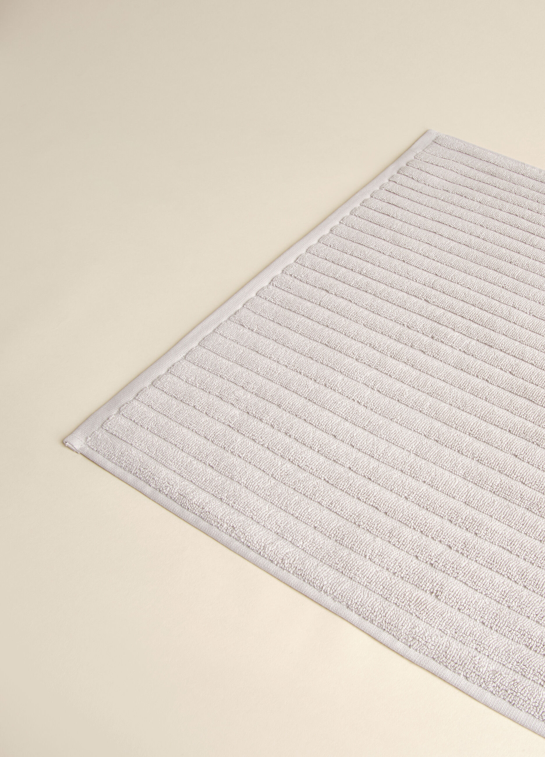 Tapis 100 % coton jacquard à rayures Made in Portugal