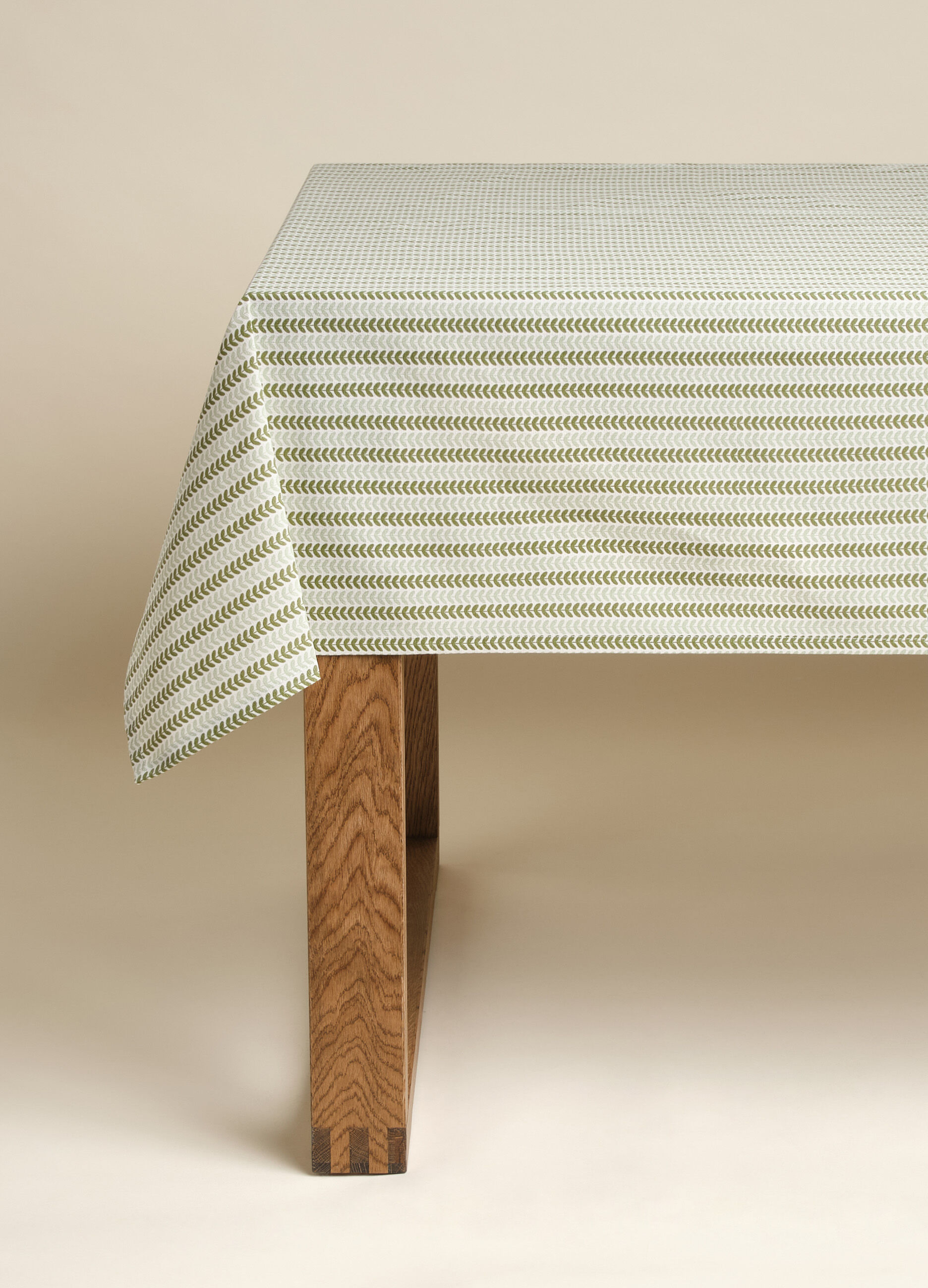 8-place patterned tablecloth in cotton_1
