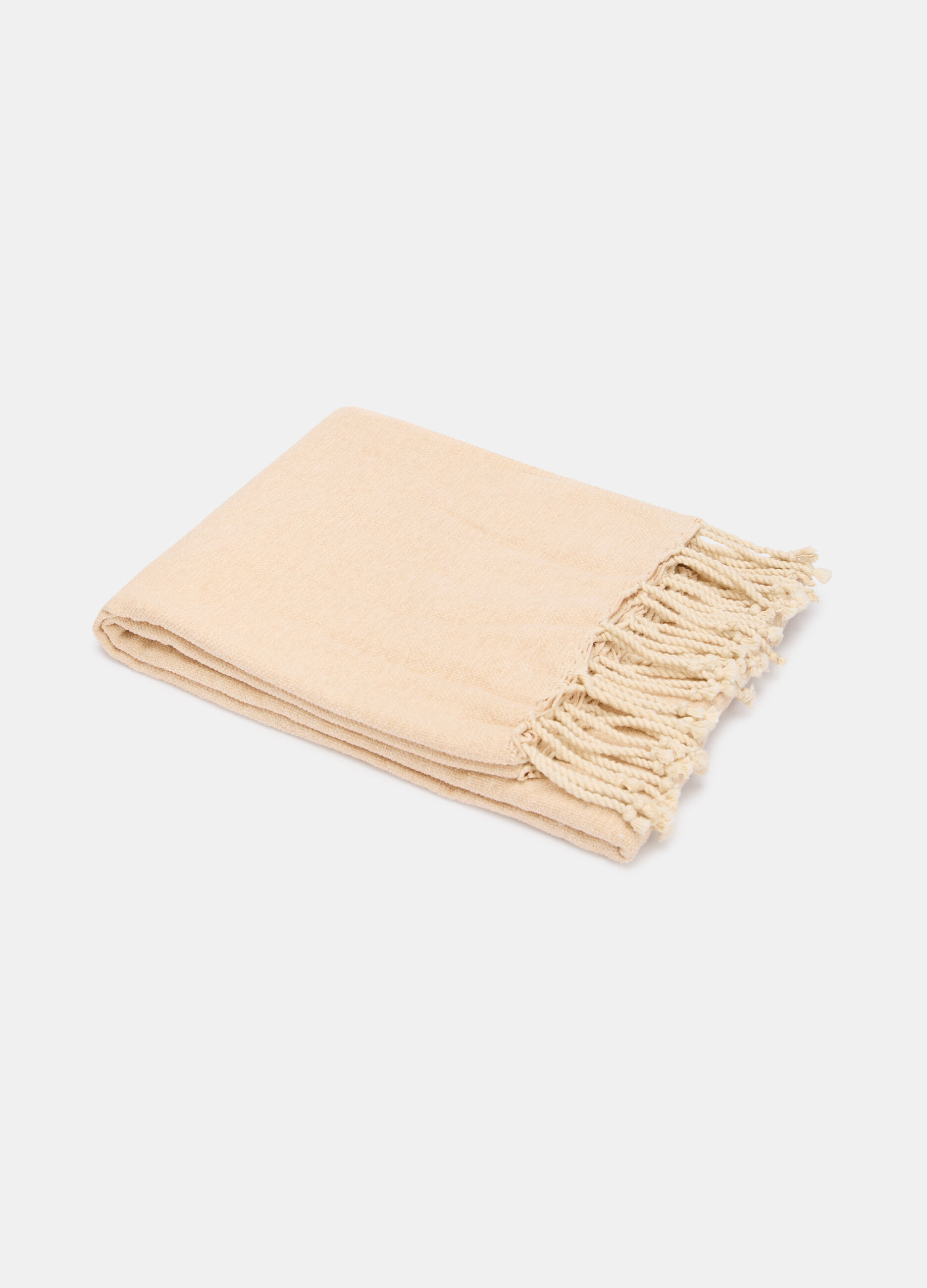 Mélange blanket with fringing