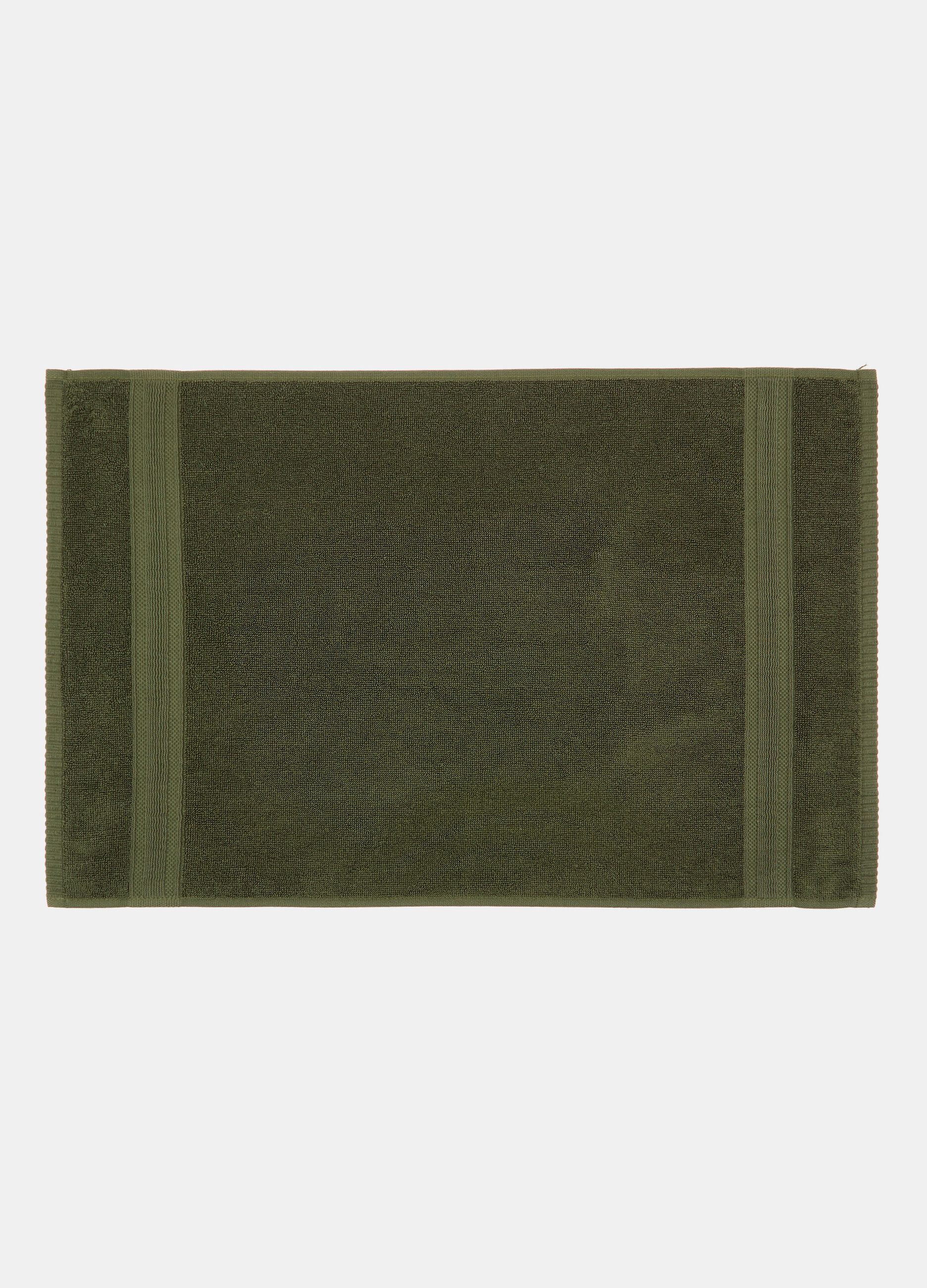 Solid colour towel in 100% cotton_1