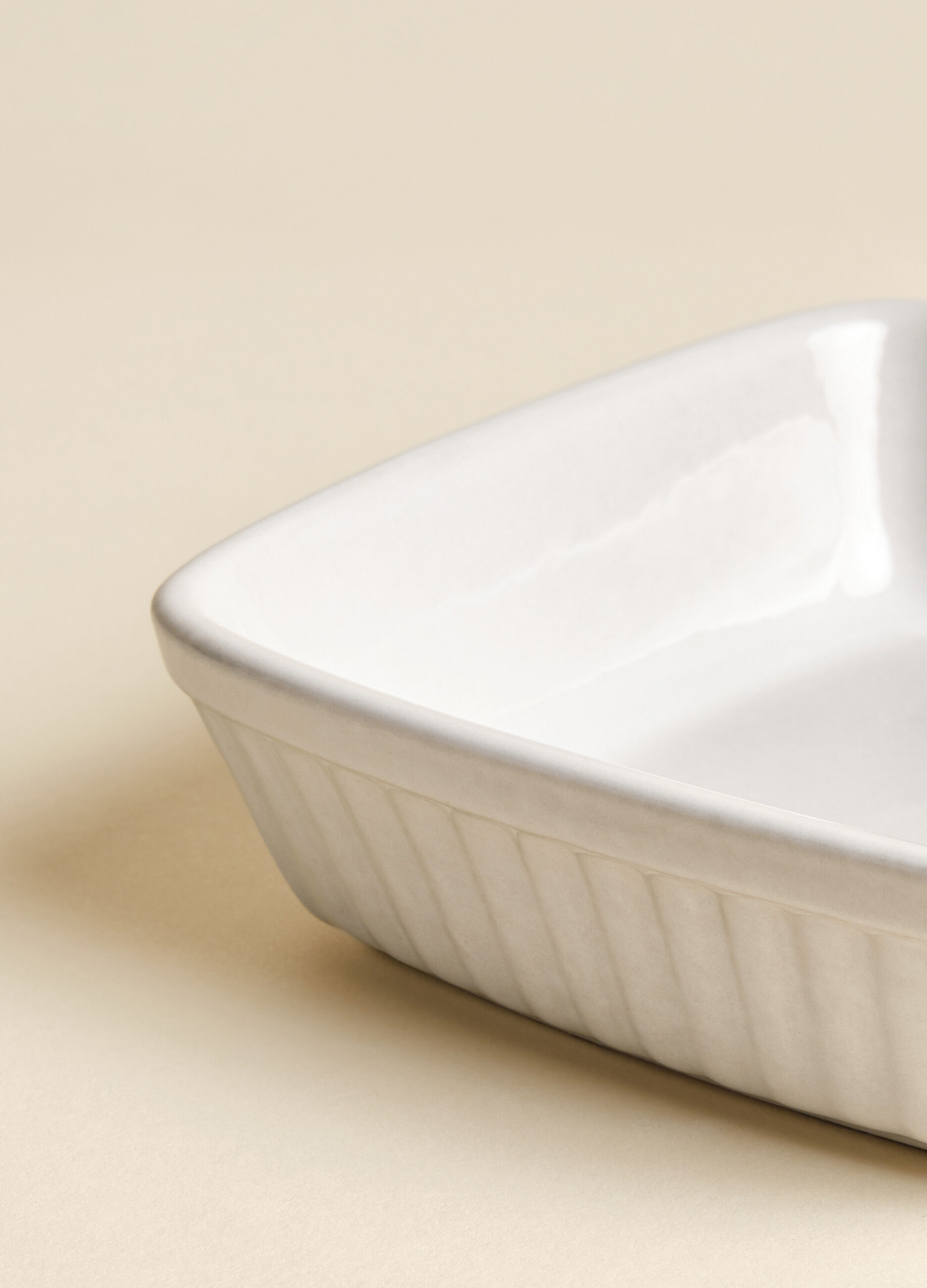 Square casserole dish in porcelain 14 cm_2