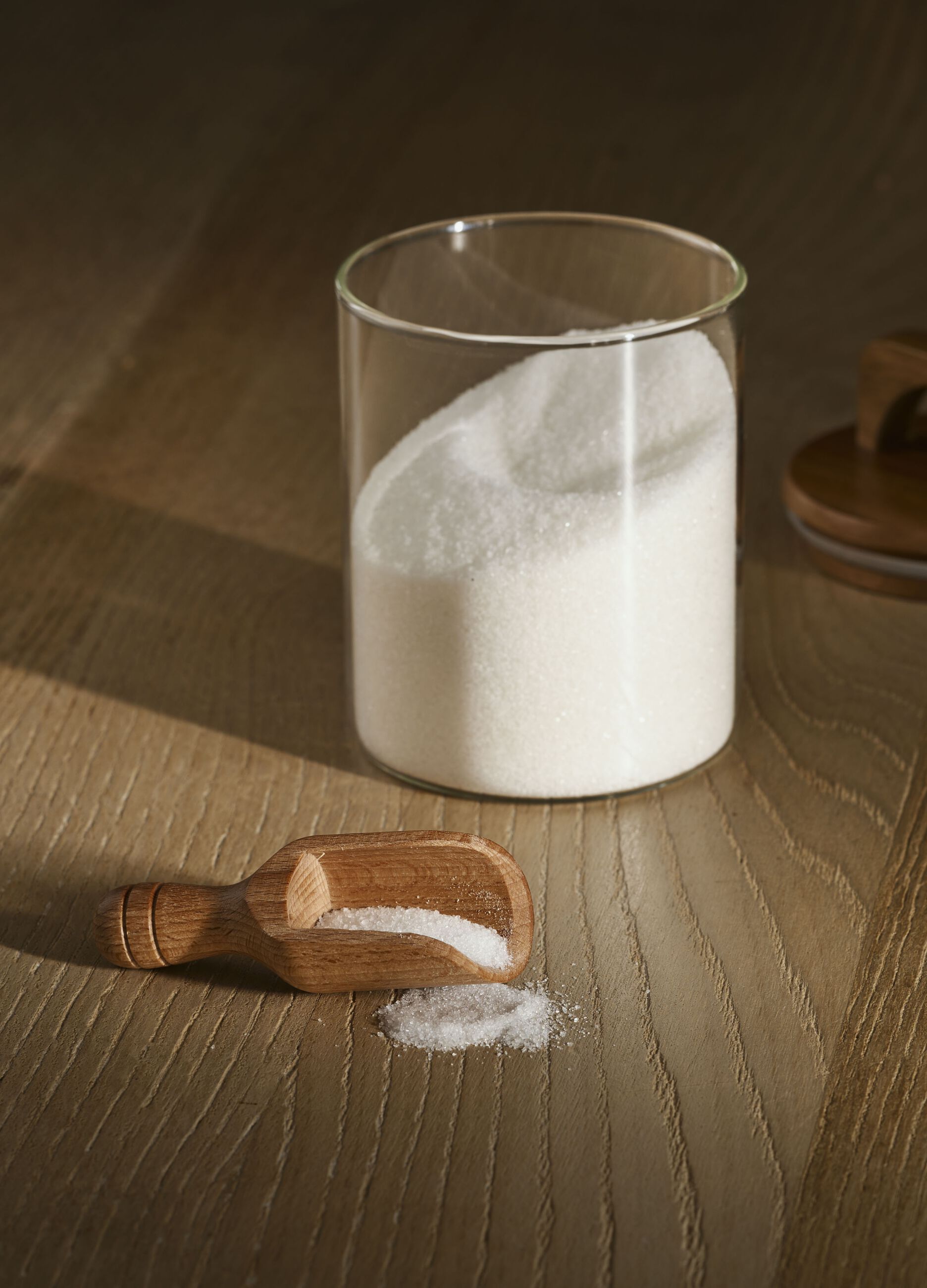 Scoop in wood_0