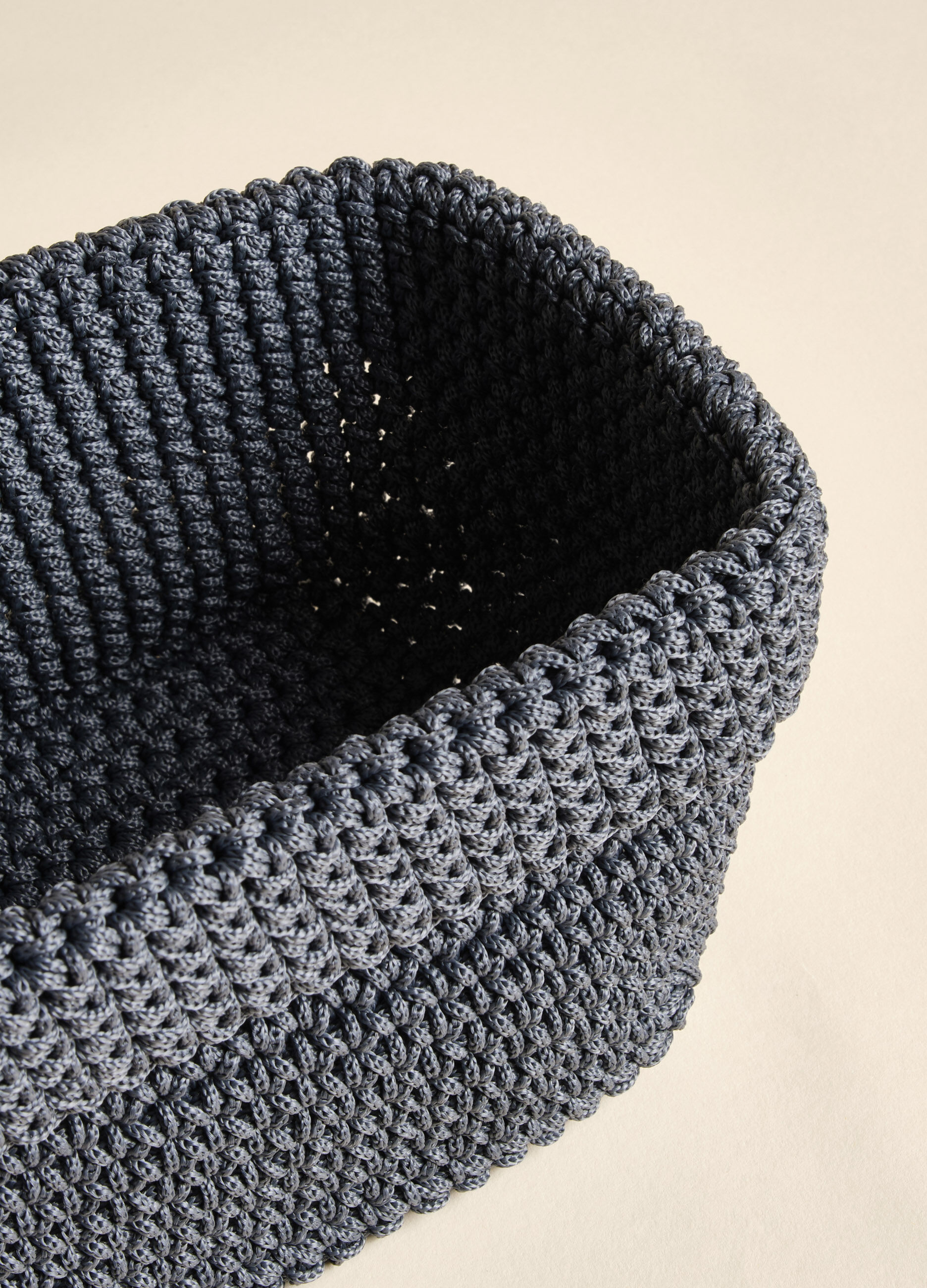 Rectangular woven basket_2