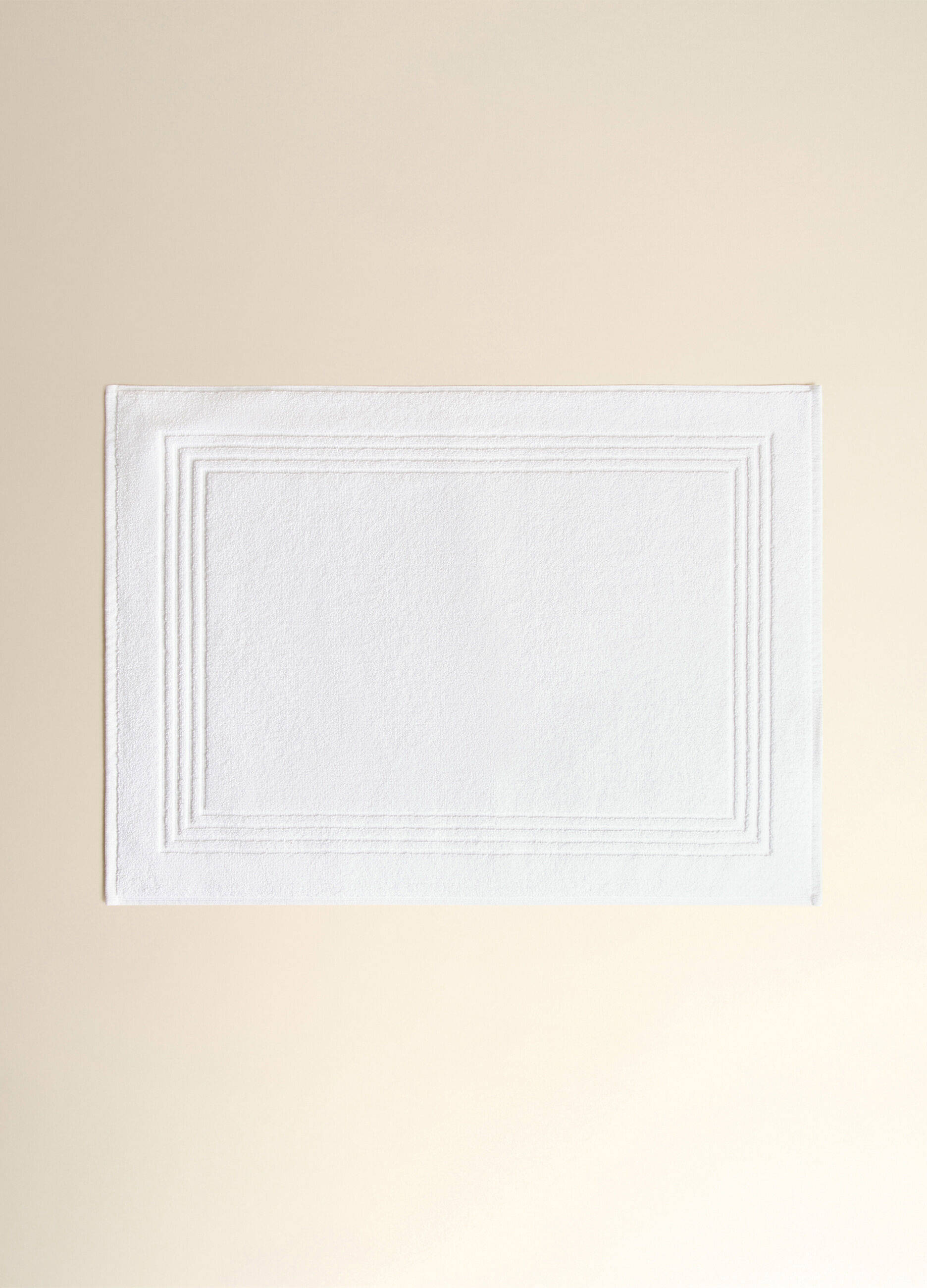 Bath mat in 100% cotton