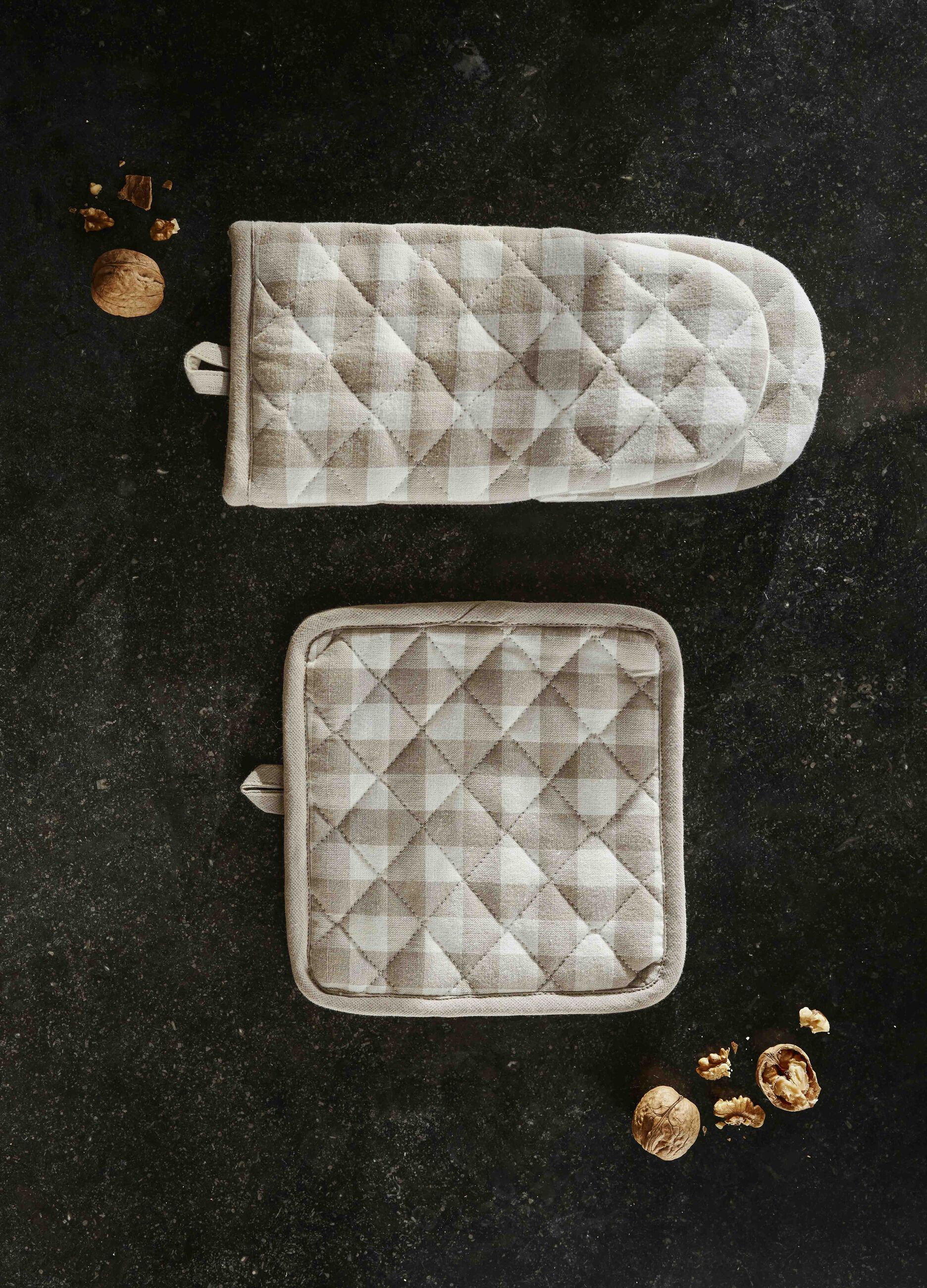 Check cotton oven mitt_0