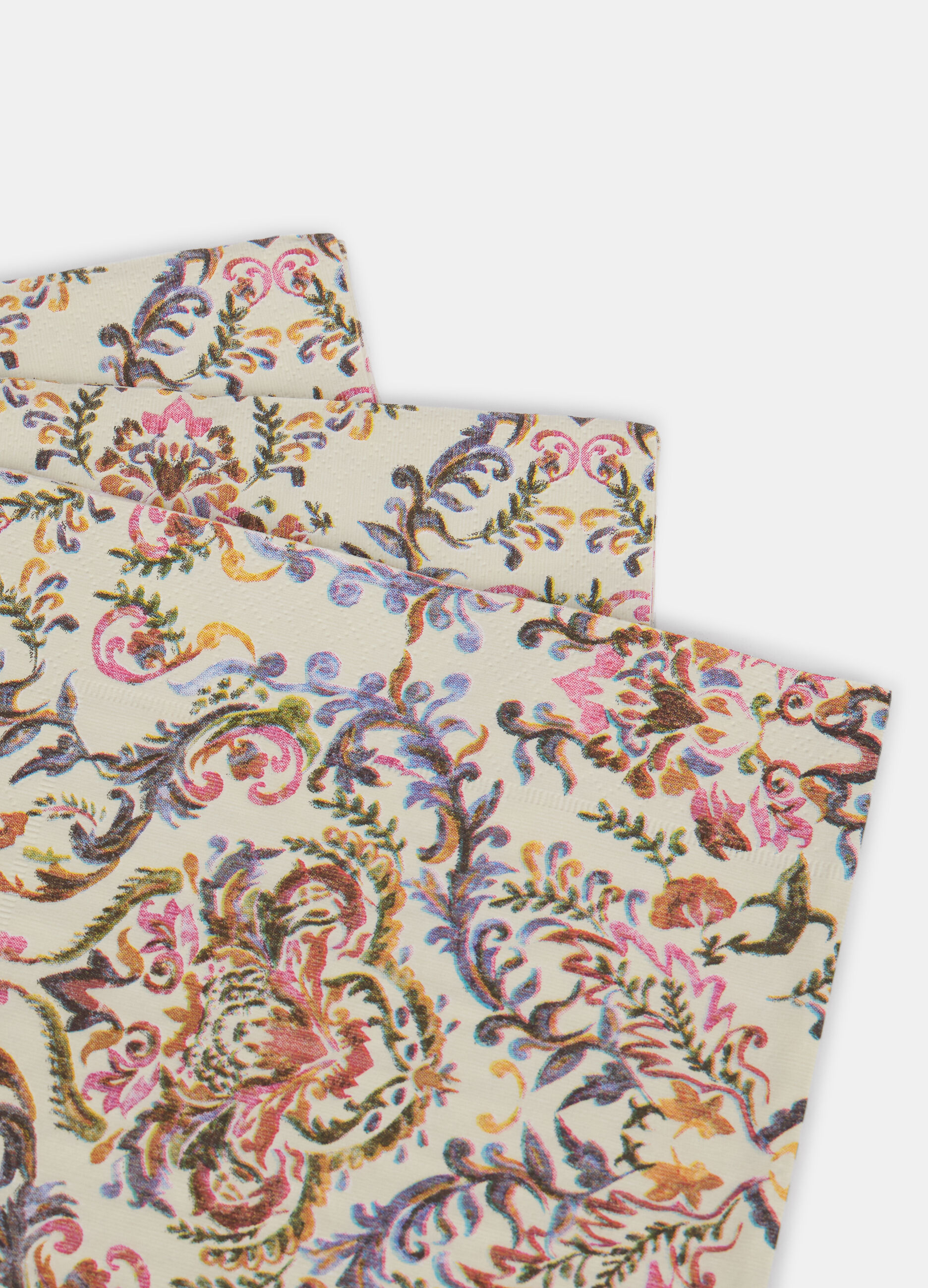 Paper napkins with flowers