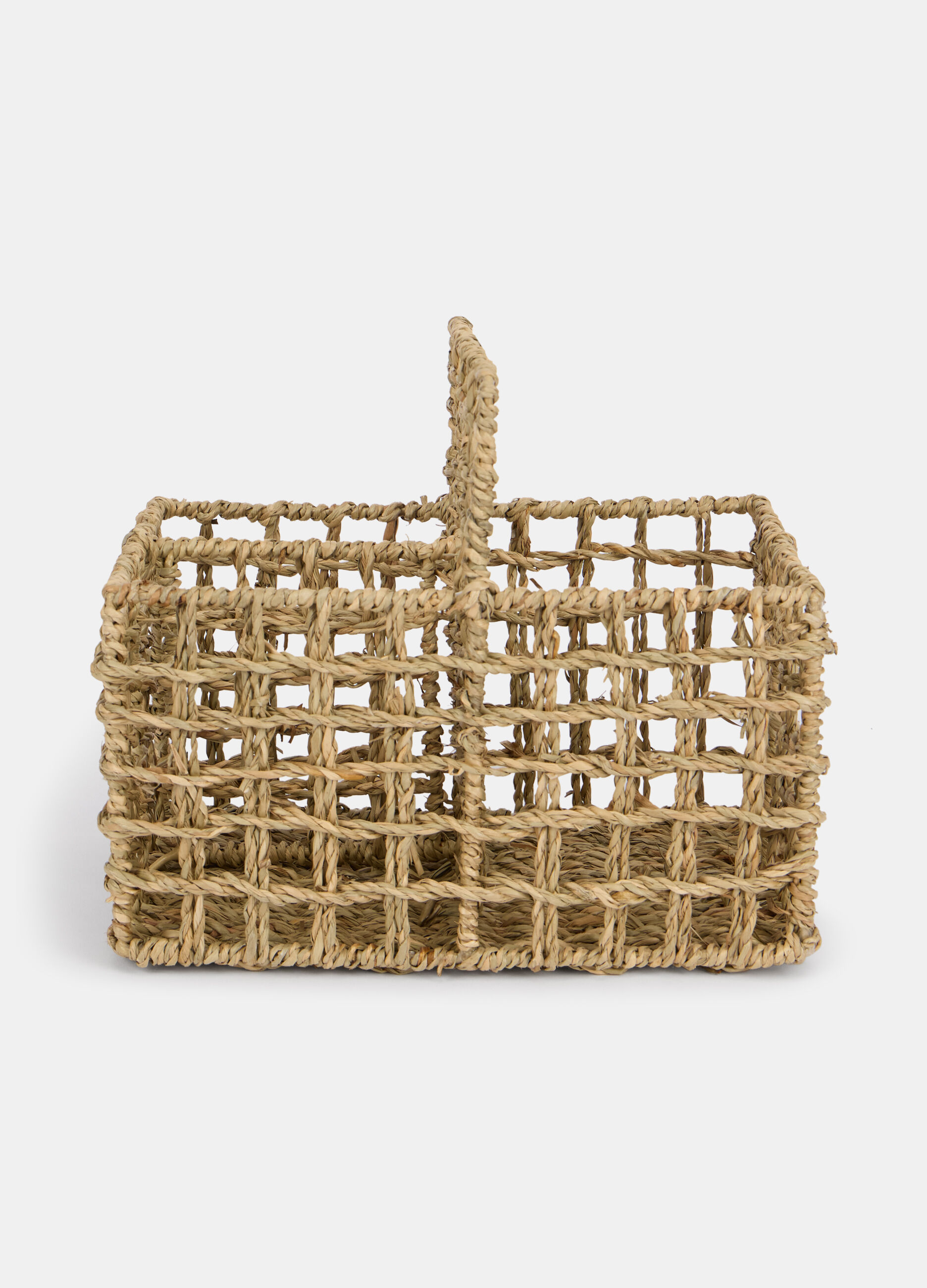 Woven basket with handle