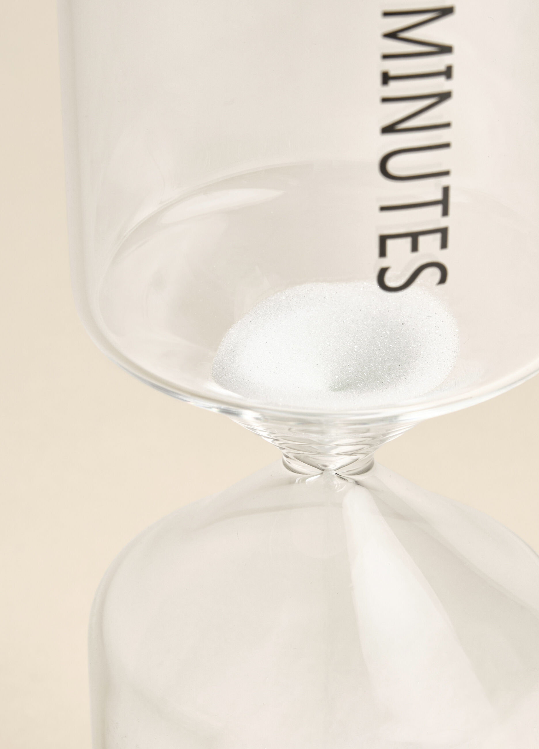 Glass 15-minute hourglass
