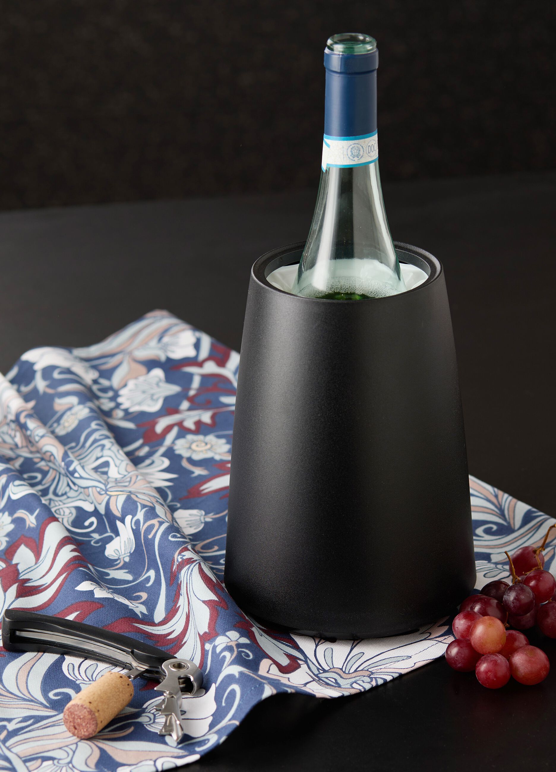 Solid wine cooler_0