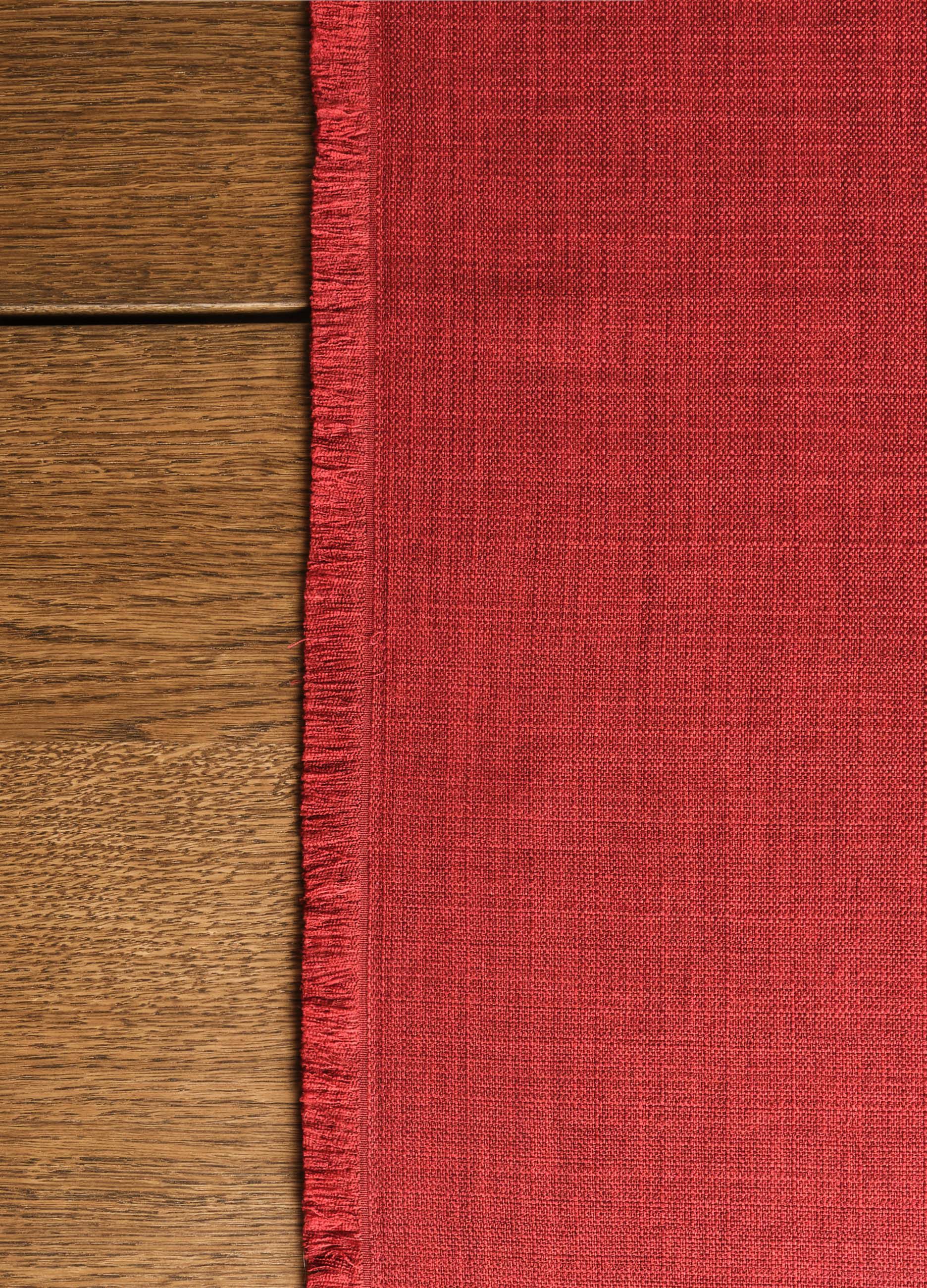 Fringed linen-effect table runner_2