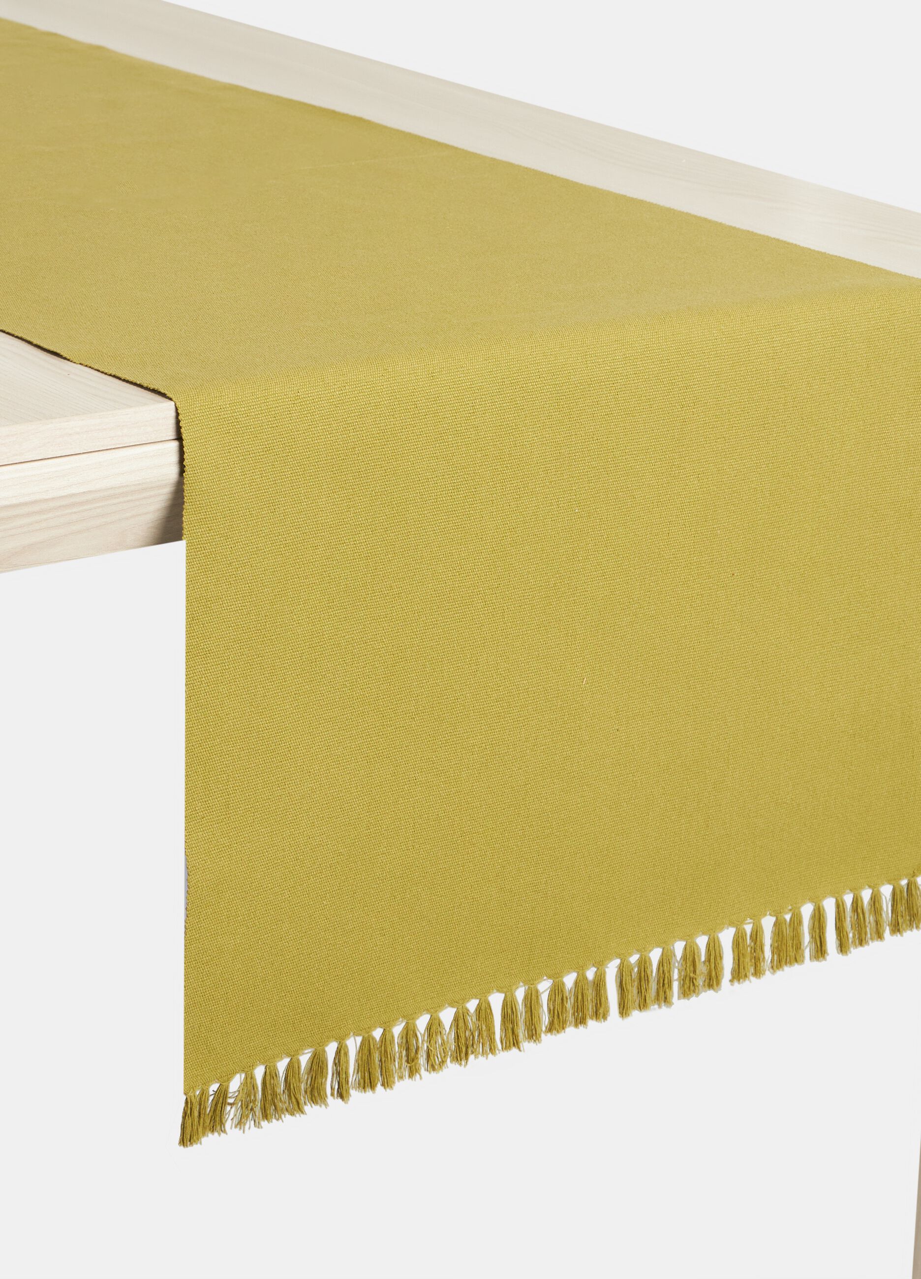 Organic cotton table runner with tassels_0