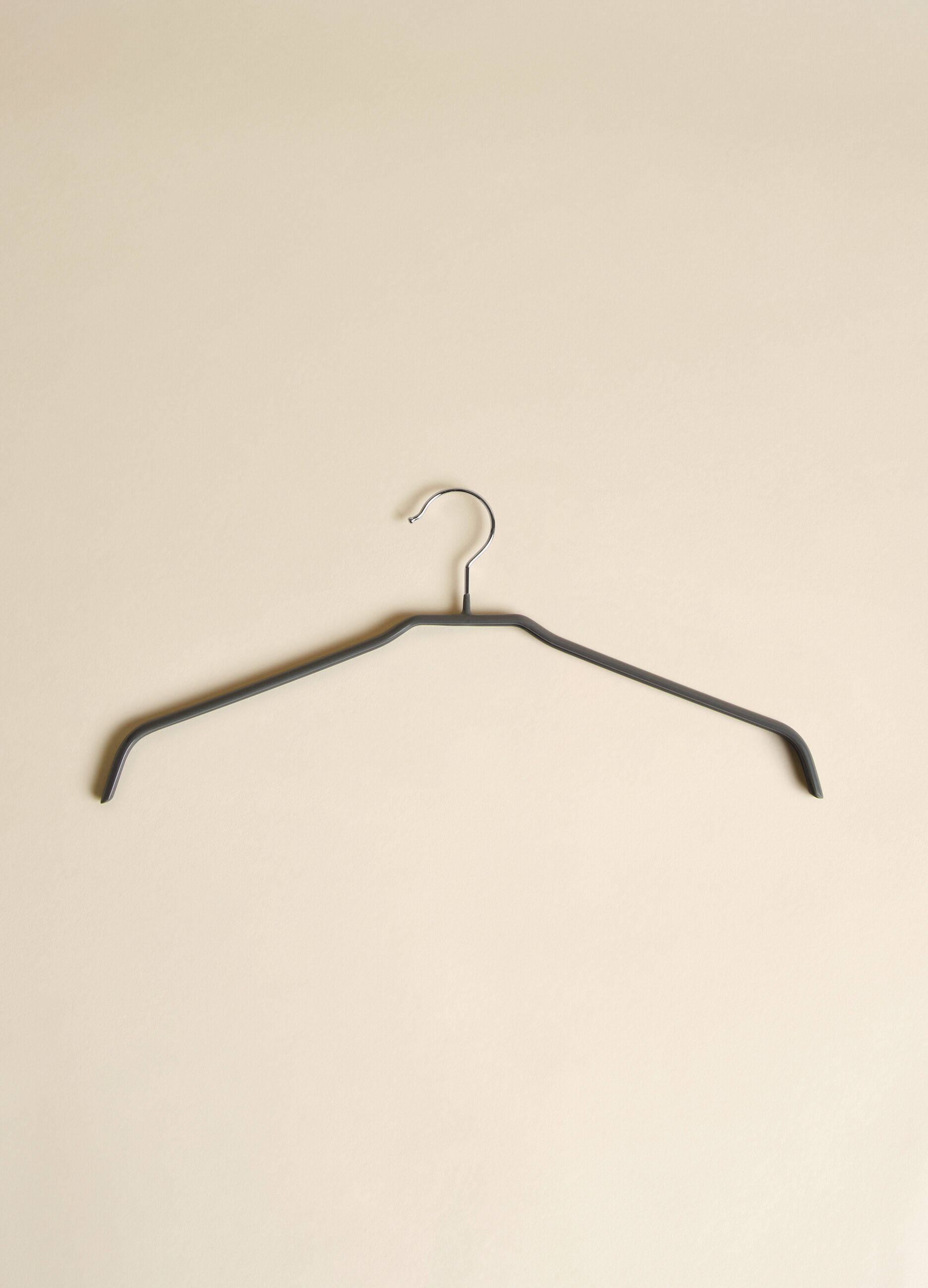 3-pack clothes hangers in steel_1
