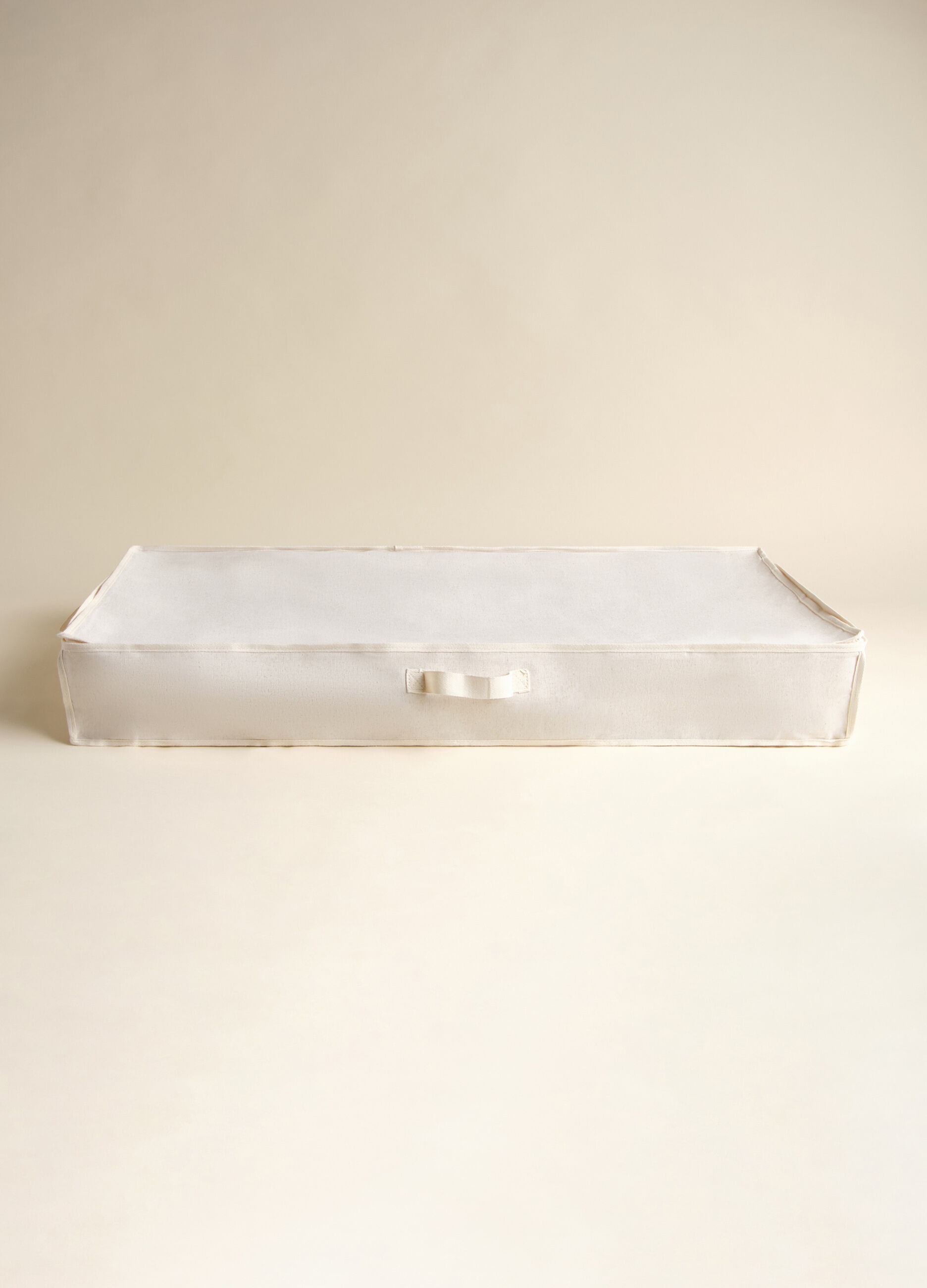 Extra-large storage box with zip_1